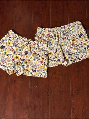 Girls’ (Old Navy) Floral Print Elastic Waist Shorts with Yellow & Pink Flowers